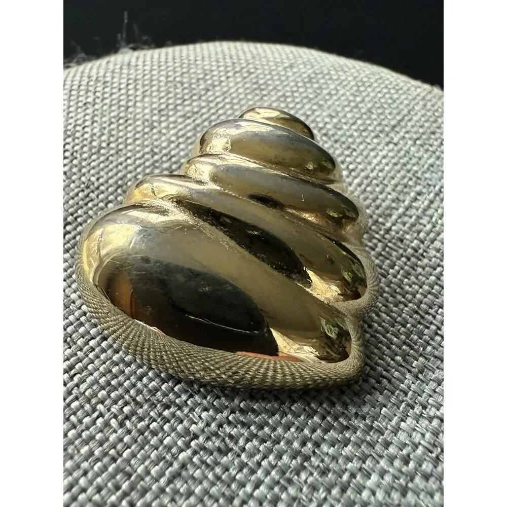 Vintage Gold Tone Puffed Brooch Modernist Deco Art To Wear Lapel Scarf Pin